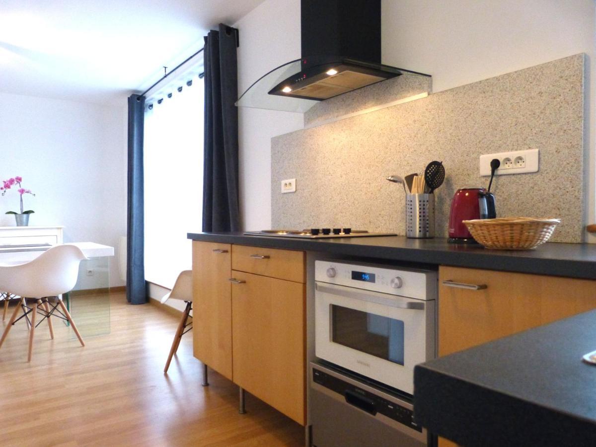 Le 99B Modern Apartment Queen Size Bed Connected Tv Hallennes-lez-Haubourdin Esterno foto