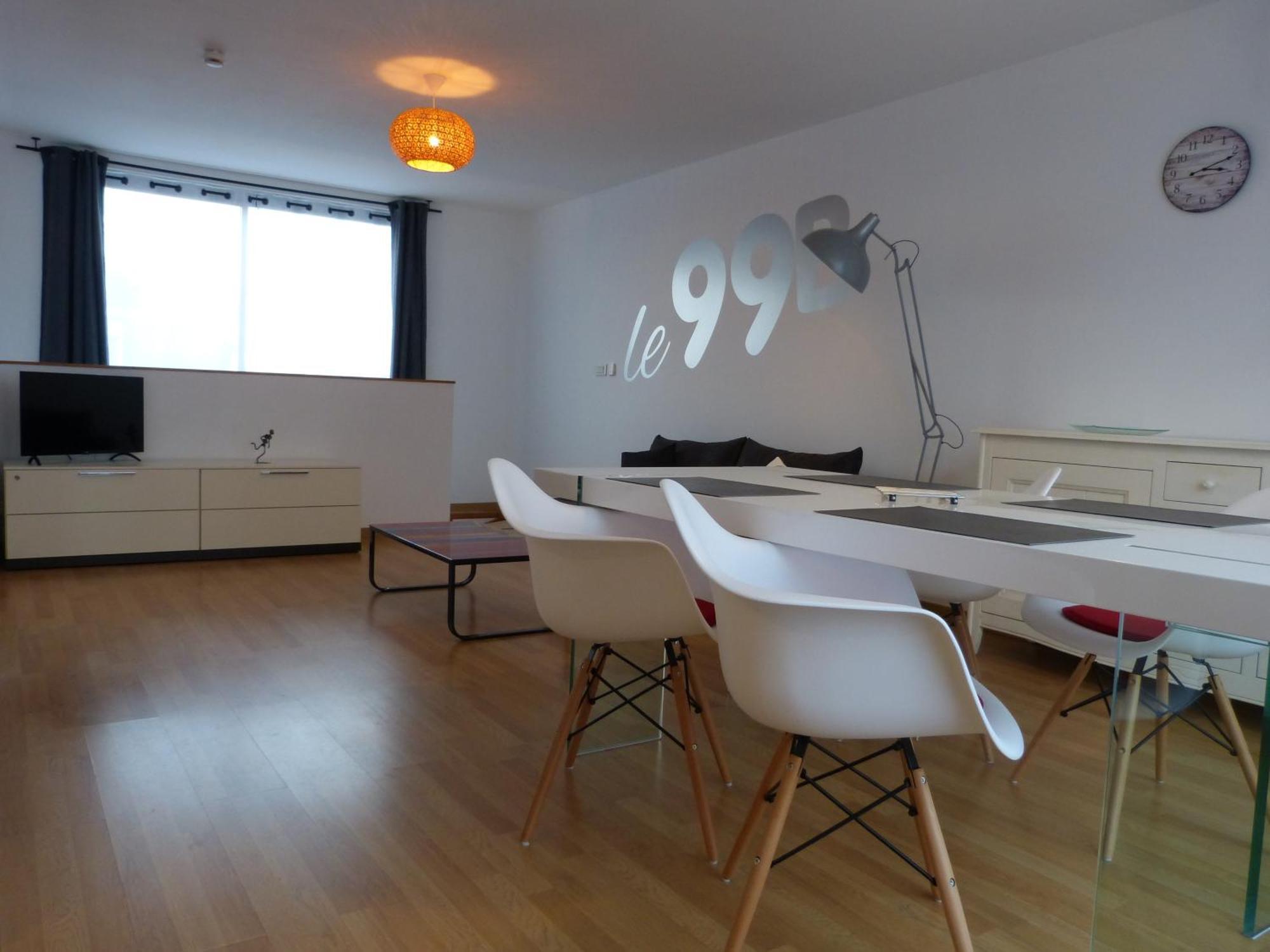 Le 99B Modern Apartment Queen Size Bed Connected Tv Hallennes-lez-Haubourdin Esterno foto